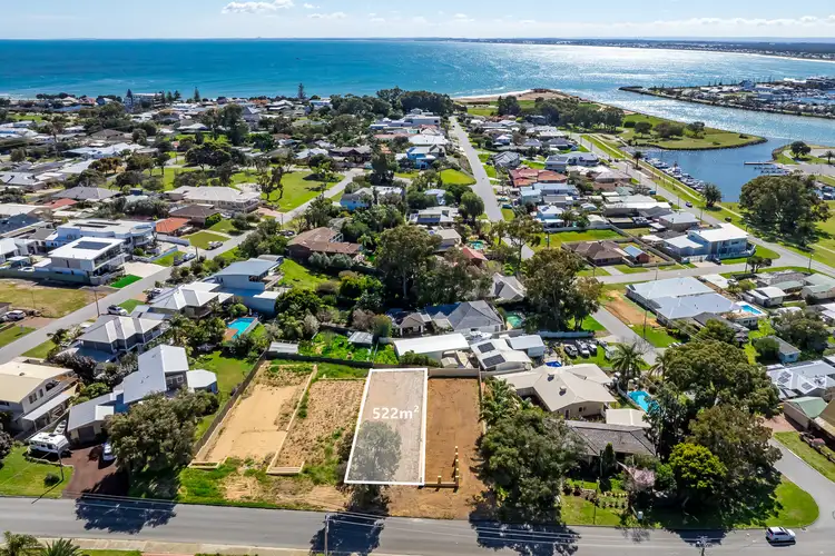 68a Leighton Road, Halls Head WA 6210