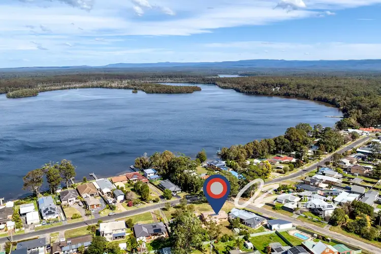 81 Basin View Parade, Basin View NSW 2540