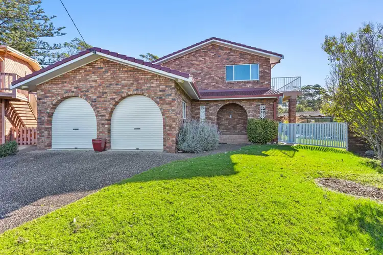 3 Bellbird Close, Mollymook Beach NSW 2539