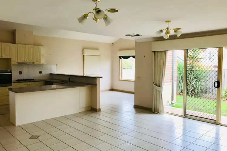 Fourth view of Homely house listing, 2 Bergamot Place, Berwick VIC 3806