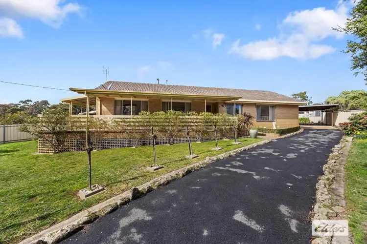 5 Kneale Street, Ararat VIC 3377