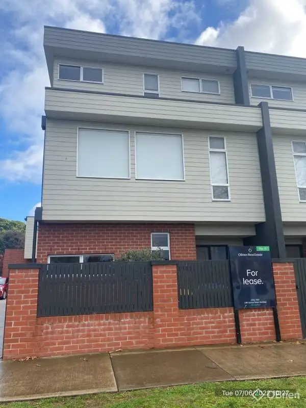 6/23 Werribee Street, Werribee VIC 3030