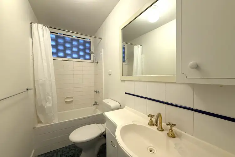 Fifth view of Homely apartment listing, 8/5 Barnsbury Road, South Yarra VIC 3141