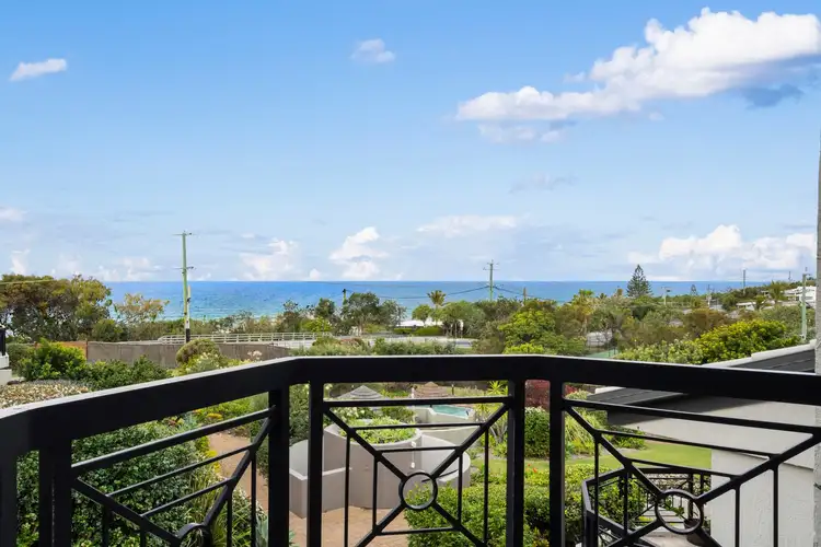 7/2 Orealla Crescent, Sunrise Beach QLD 4567