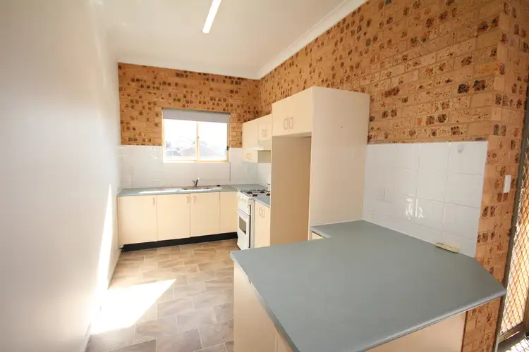 Fourth view of Homely unit listing, 2/160 Lakedge Avenue, Berkeley Vale NSW 2261