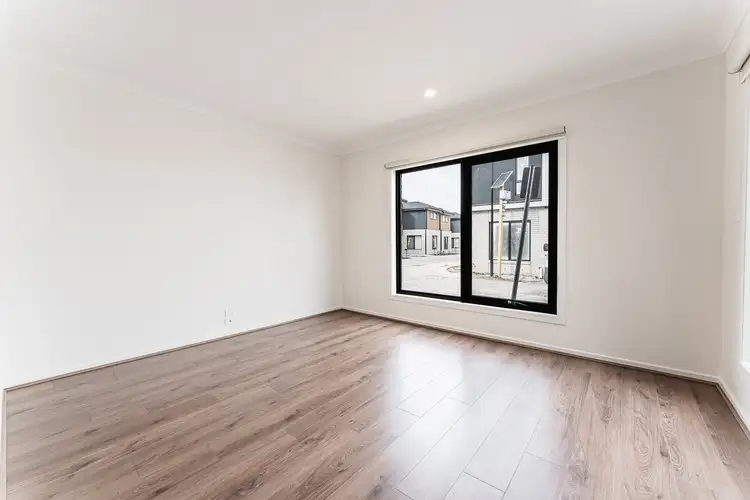 Fourth view of Homely townhouse listing, 19 Midnight Circuit, South Morang VIC 3752