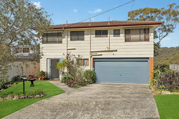 21 Sandstone Crescent, Tascott NSW 2250