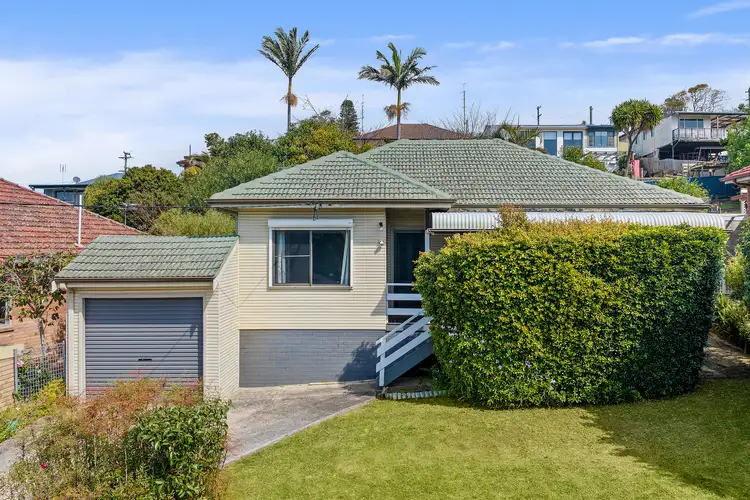 10 Karbo Street, Figtree NSW 2525