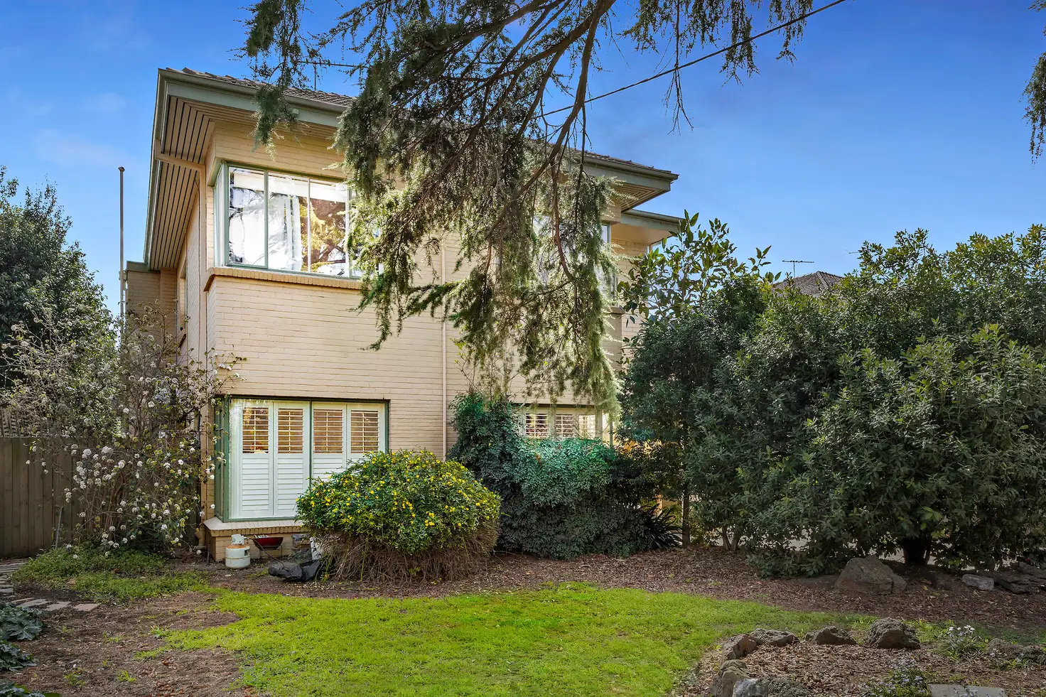 Main view of Homely apartment listing, 6/4 Dickens Street, Elwood VIC 3184