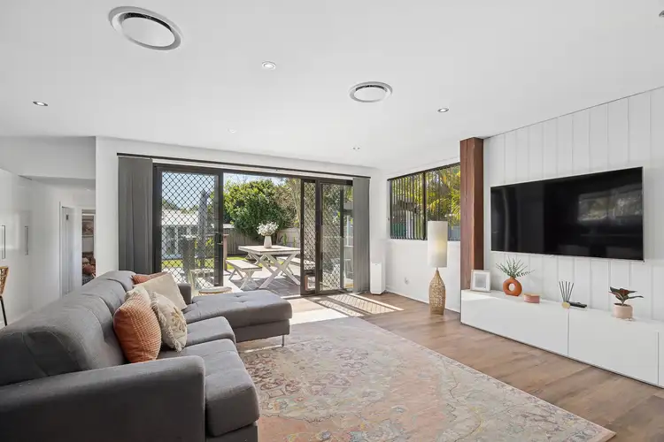 46 Dorothy Avenue, Woy Woy NSW 2256