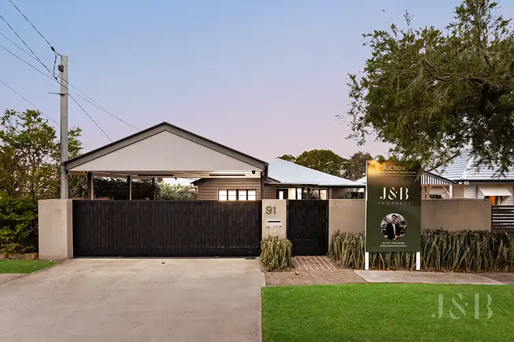 91 Kennington Road, Camp Hill QLD 4152