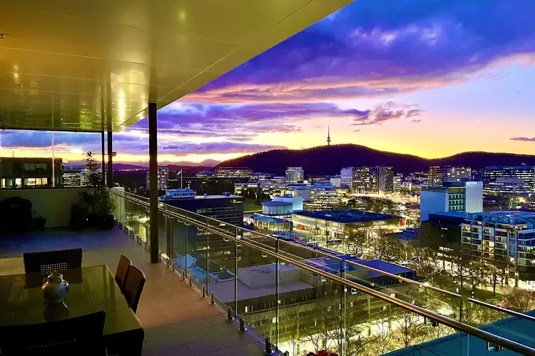 1601/240 Bunda Street