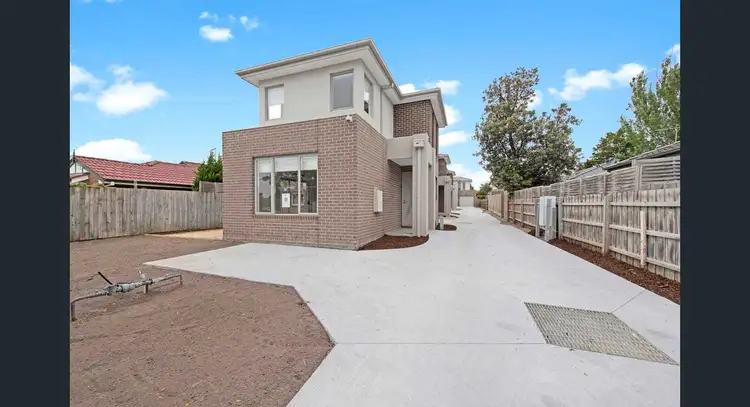 Second view of Homely unit listing, 1/21 Frank Street, Frankston VIC 3199