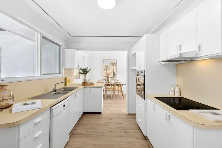 Fifth view of Homely house listing, 8 Creer Place, Narraweena NSW 2099