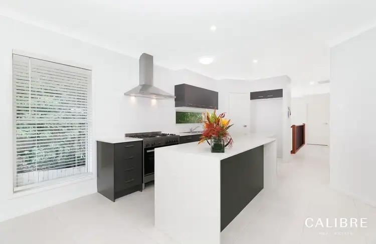 68 Chiswick Road, Bardon QLD 4065