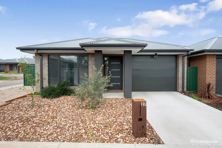 27 Grace Street, Maryborough VIC 3465