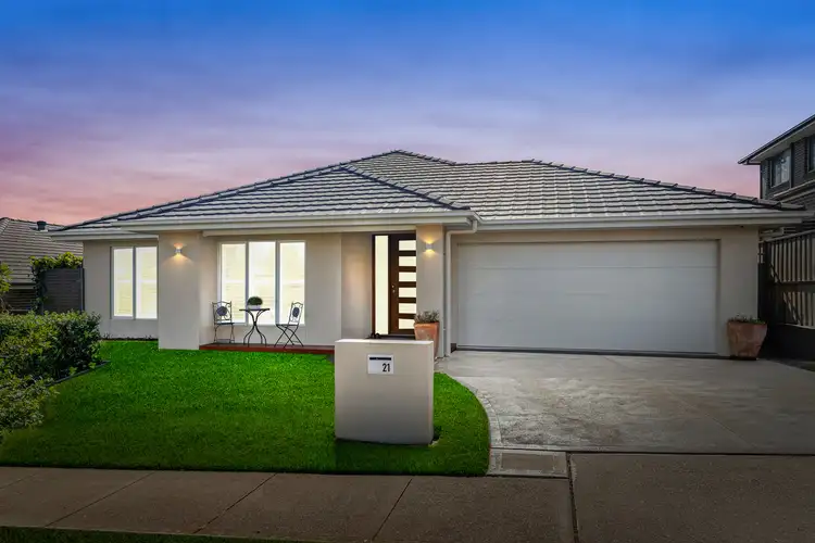 21 Lakefield Avenue, North Kellyville NSW 2155