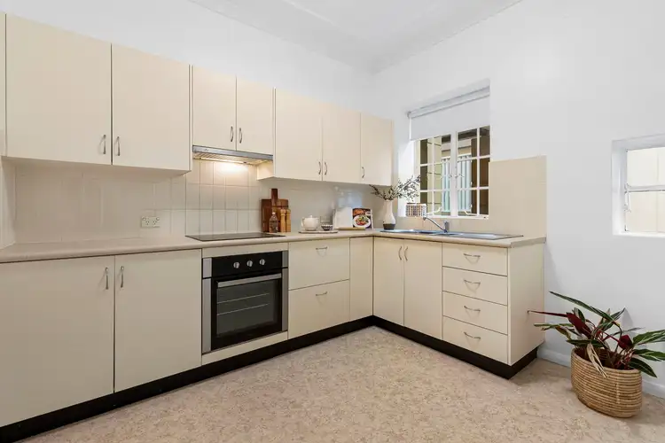 Fourth view of Homely apartment listing, 3/5 East Crescent Street, Mcmahons Point NSW 2060