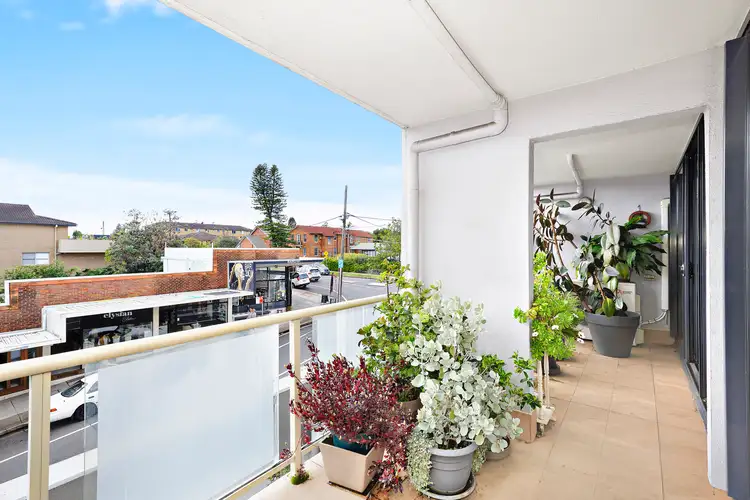 Second view of Homely apartment listing, 21/18-20 Waterloo Street, Narrabeen NSW 2101