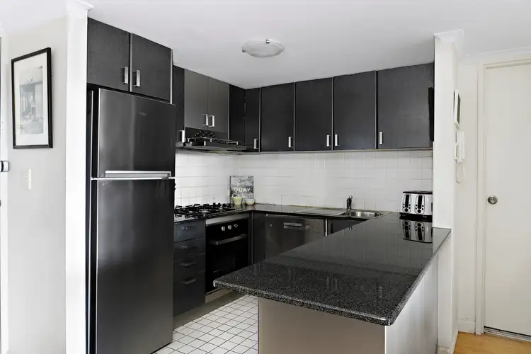 Third view of Homely apartment listing, 21/18-20 Waterloo Street, Narrabeen NSW 2101