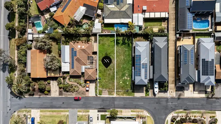 5 Newcombe Avenue, West Lakes Shore SA 5020