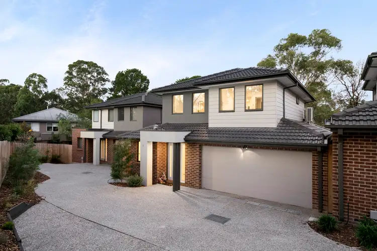 2/7 Maurine Court, Ringwood North VIC 3134
