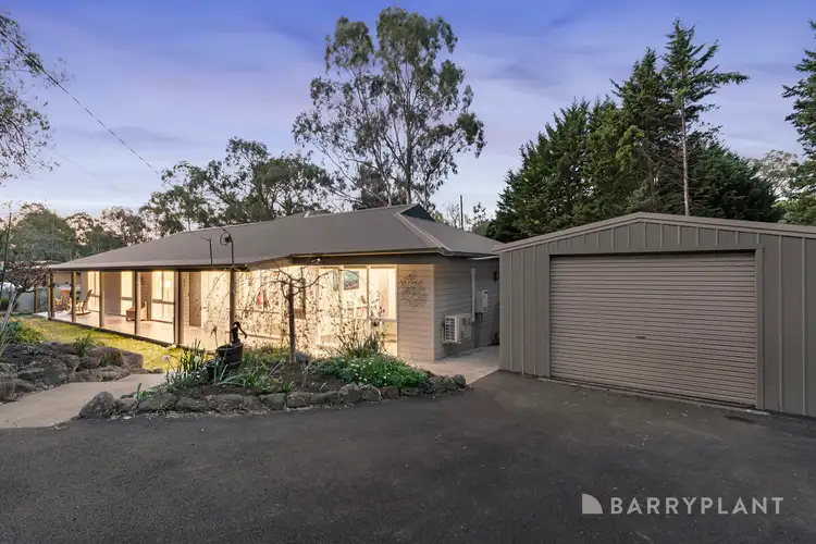 35 Railway Parade, Wandin North VIC 3139