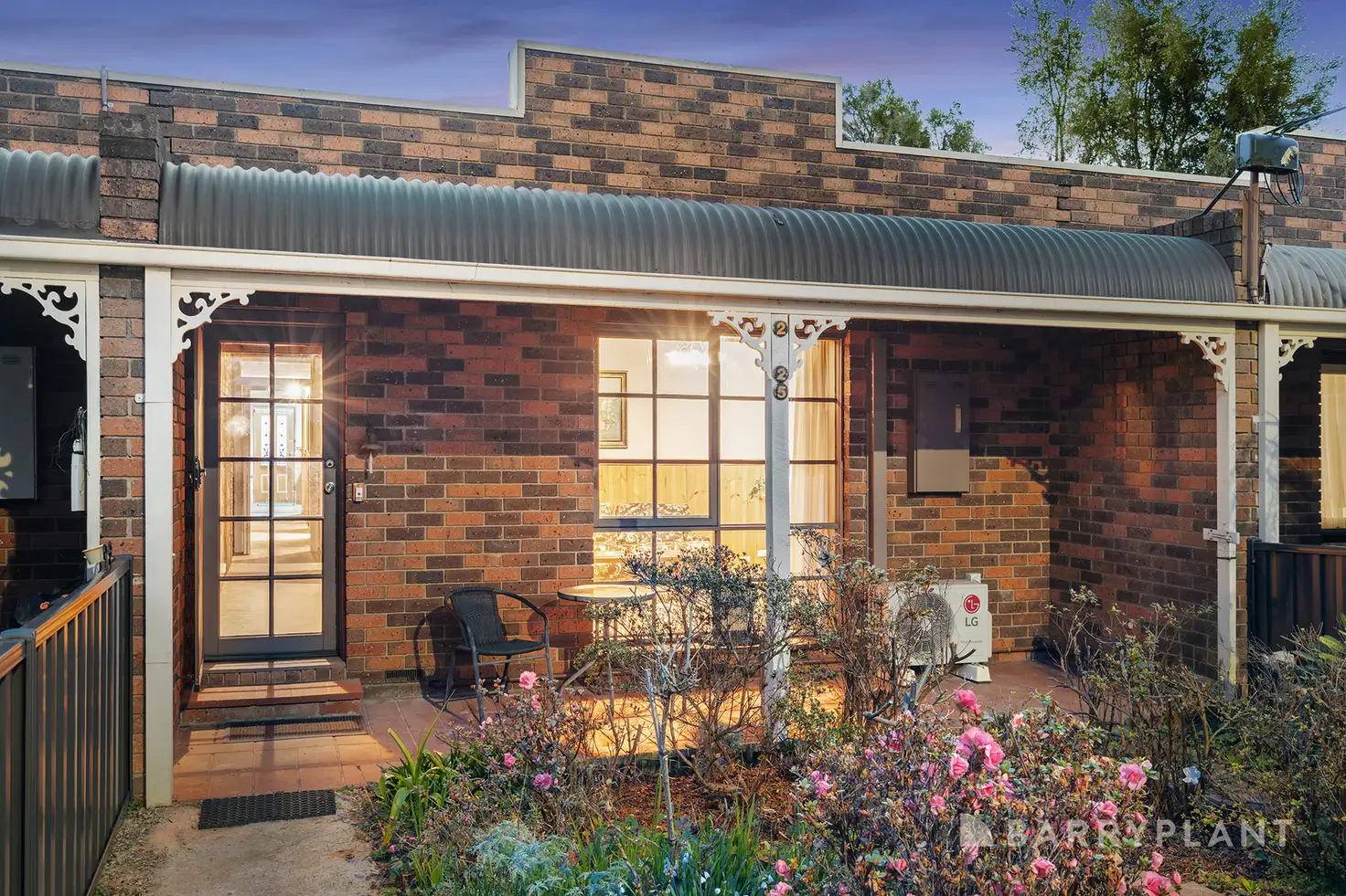 Main view of Homely unit listing, 2/25 Hereford Road, Mount Evelyn VIC 3796