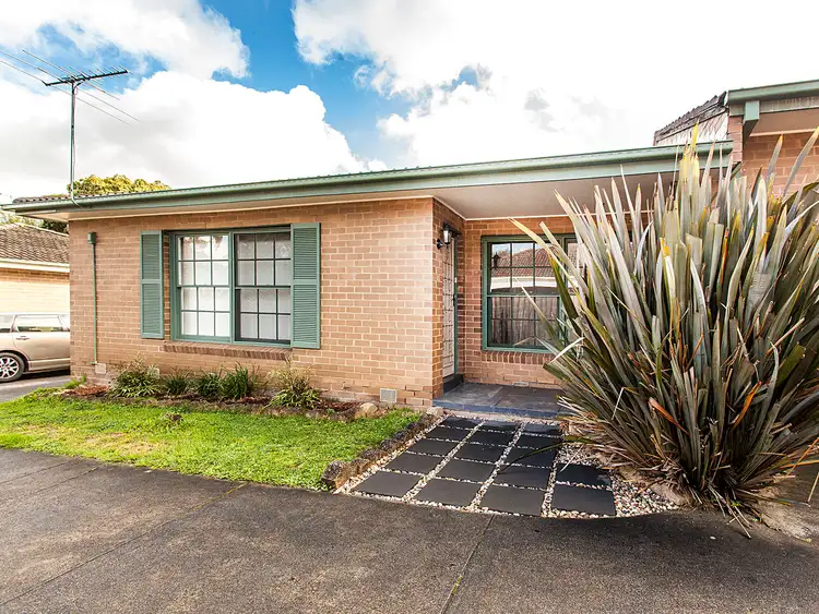 2/4 Hindon Street, Blackburn VIC 3130