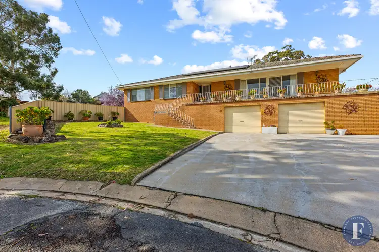 25 Watson Street, Young NSW 2594