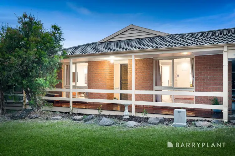5/64A Lyons Road, Croydon North VIC 3136
