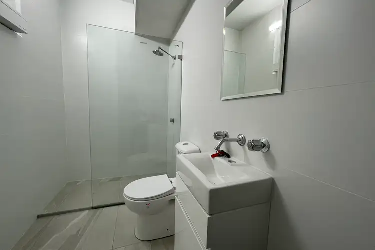Third view of Homely apartment listing, 34/35A Sutherland Crescent, Darling Point NSW 2027