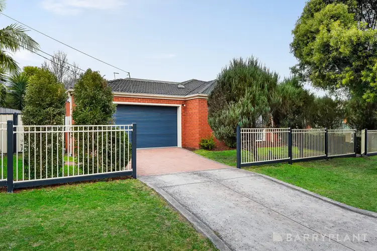 17 Mountain View Road, Kilsyth VIC 3137