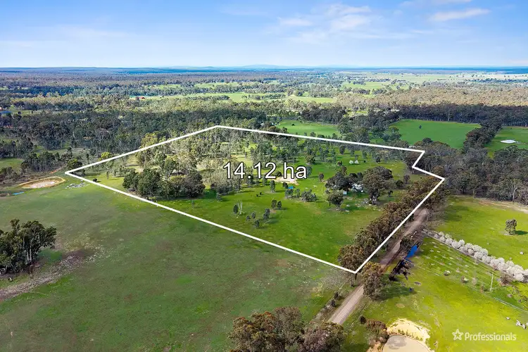 100 Mcintyres Road, Amherst VIC 3371