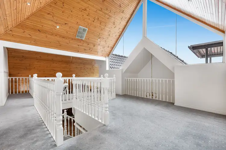Fifth view of Homely house listing, 6 Dawes Court, Mill Park VIC 3082