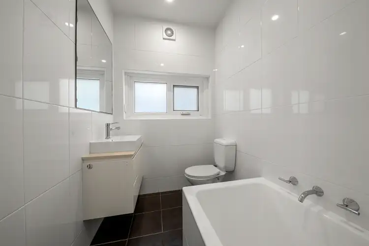 Fifth view of Homely apartment listing, 2/356 Clovelly Road, Clovelly NSW 2031