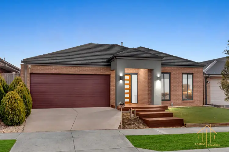 50 Avonbury Circuit, Cranbourne West VIC 3977