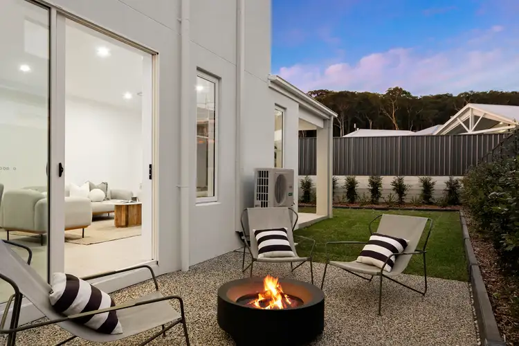 23B Allora Circuit, Nords Wharf NSW 2281