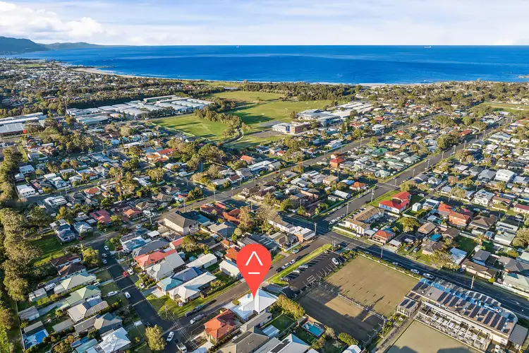 11 Eastbourne Avenue