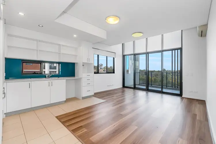 69/16 Midgegooroo Avenue