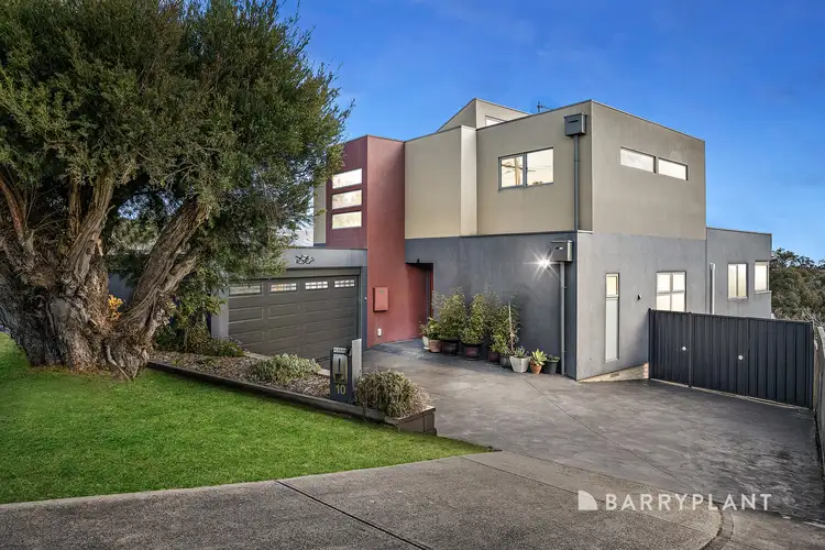 10 Crest Drive, Rosebud VIC 3939