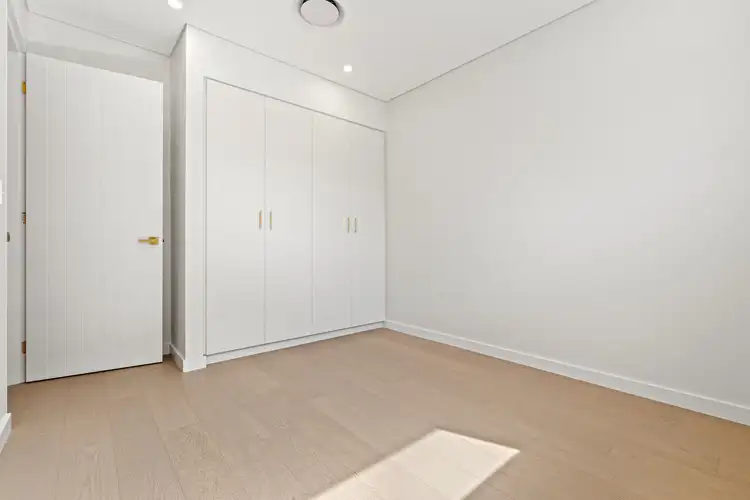 Second view of Homely house listing, 2/14 Springwood Avenue, Blackwall NSW 2256