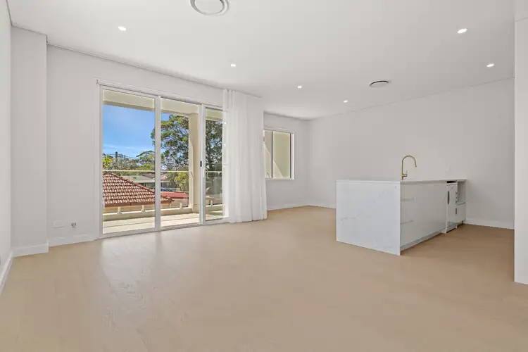Third view of Homely house listing, 2/14 Springwood Avenue, Blackwall NSW 2256