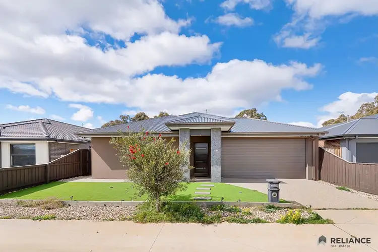 10 Blake Drive, Maddingley VIC 3340
