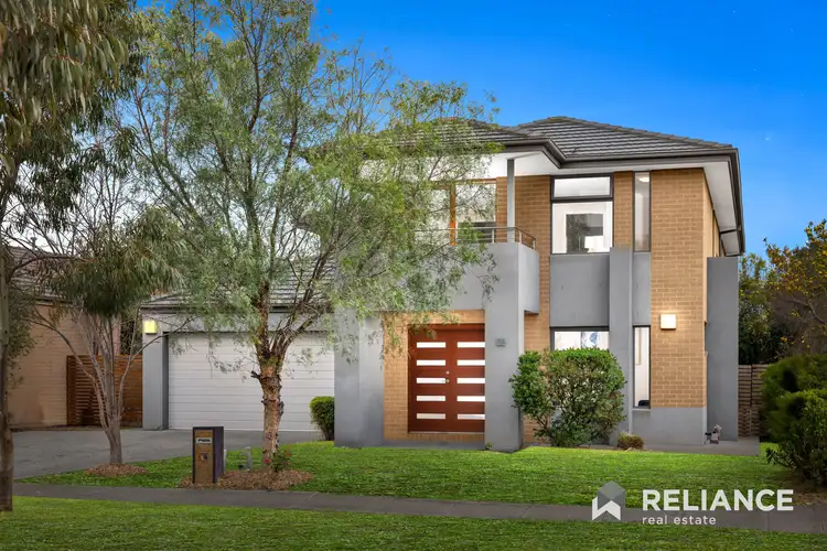 10 Mchaffie Terrace, Manor Lakes VIC 3024