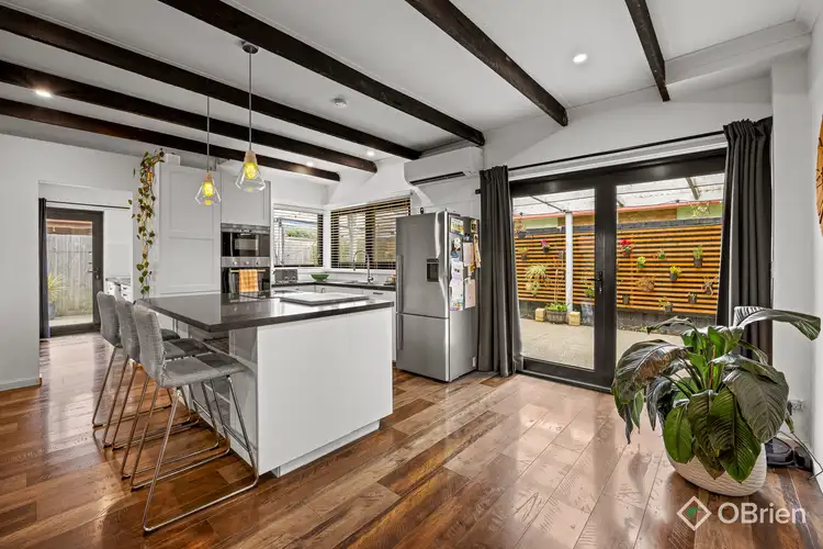 1/120 Camms Road, Cranbourne VIC 3977