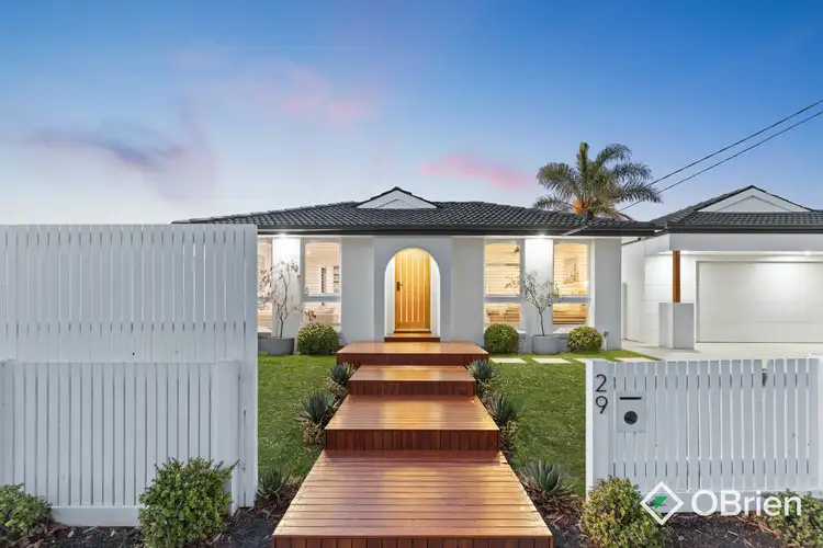 29 Grimwade Crescent, Frankston VIC 3199