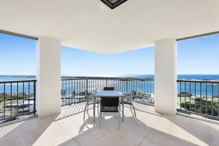 275/105 Scarborough Street, Southport QLD 4215