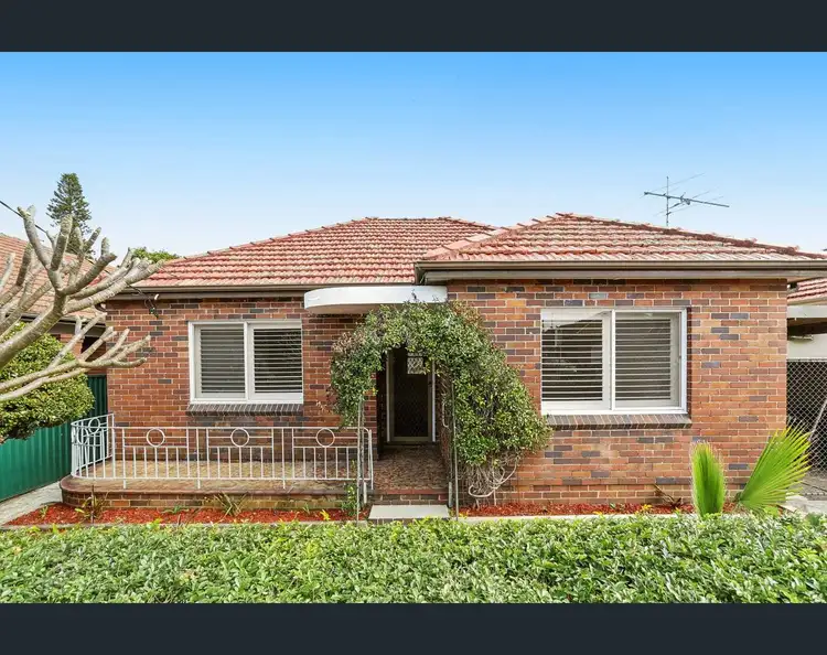 16 Walker Avenue, Mascot NSW 2020