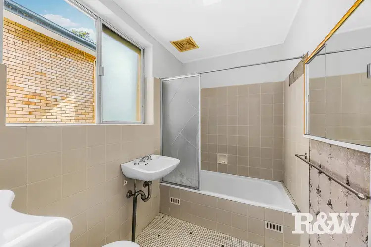 Third view of Homely apartment listing, 10/4-6 Nicholson Street, Wollstonecraft NSW 2065